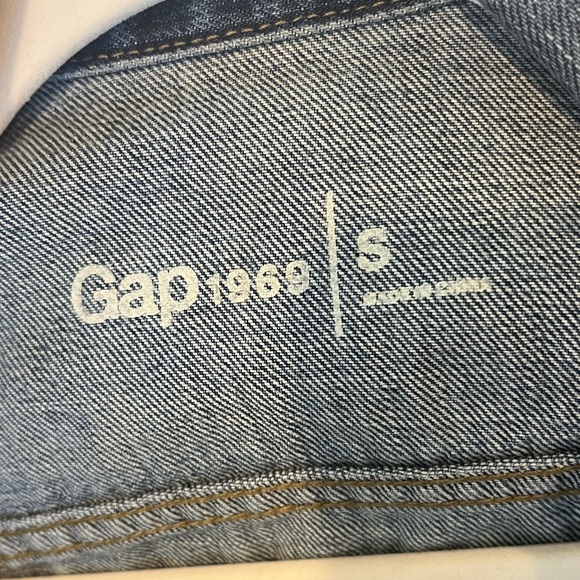 Jean jacket - Picture 1 of 3